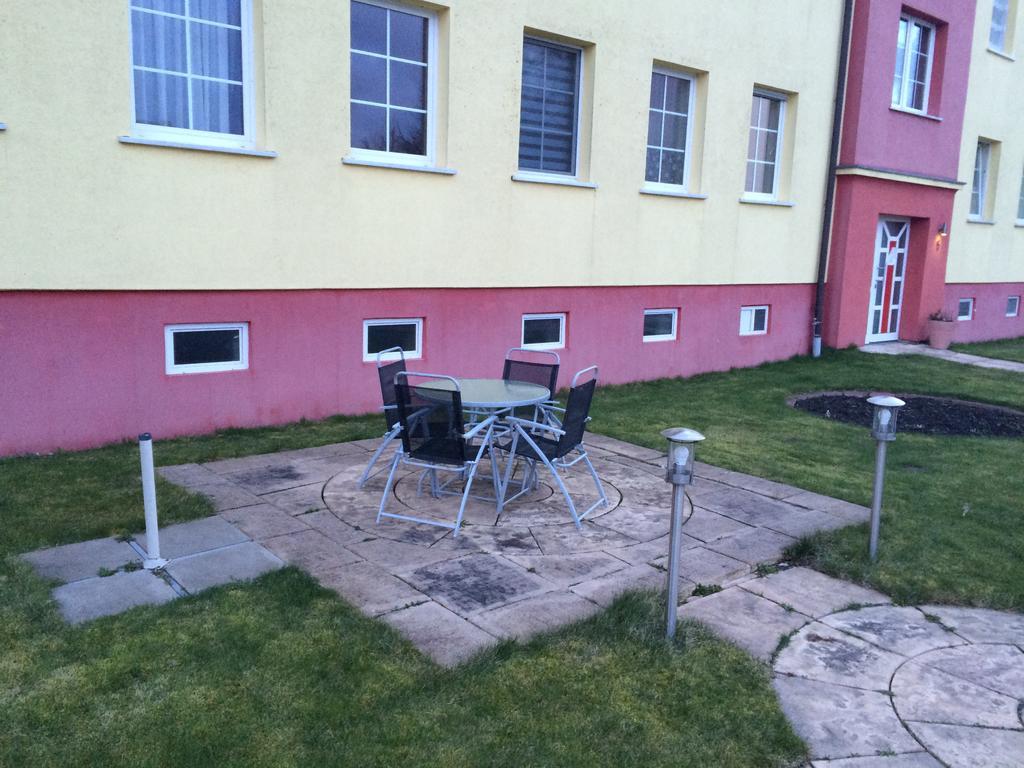 Residenz Am Peeneplatz ペーネミュンデ エクステリア 写真